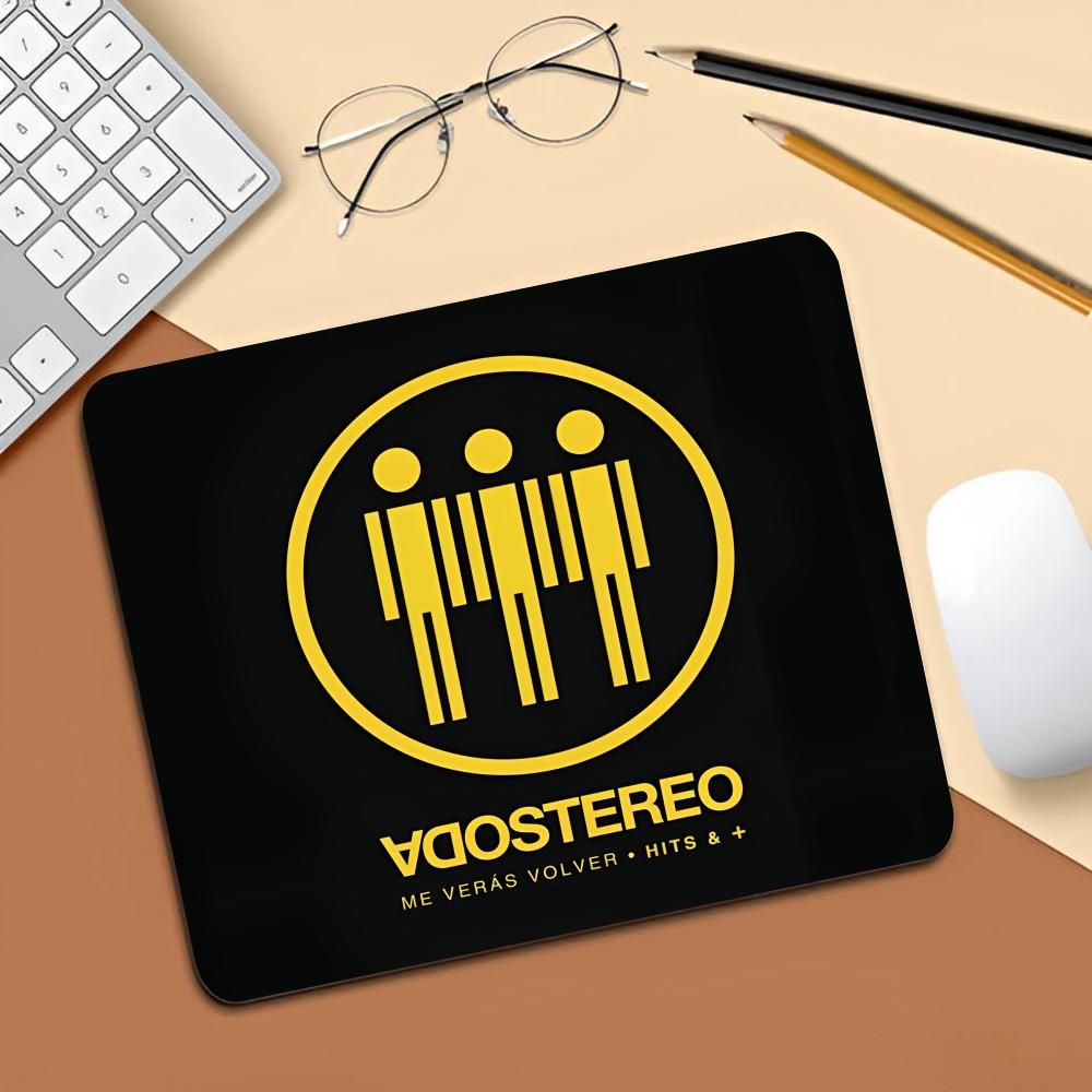 Tapis de souris Gustavo Cerati - Desk Setup Anime avis et prix